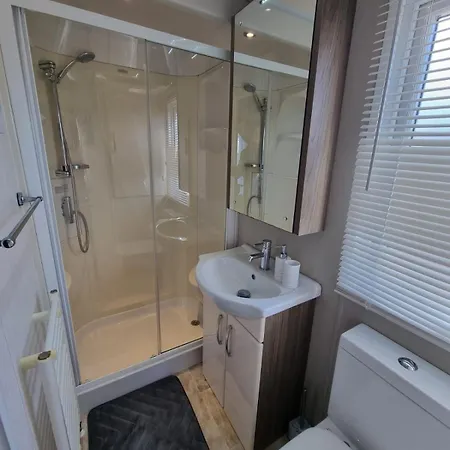 Golden Palm Resort - The Ascot - Coastal Caravan Breaks Chapel Saint Leonards Exterior photo